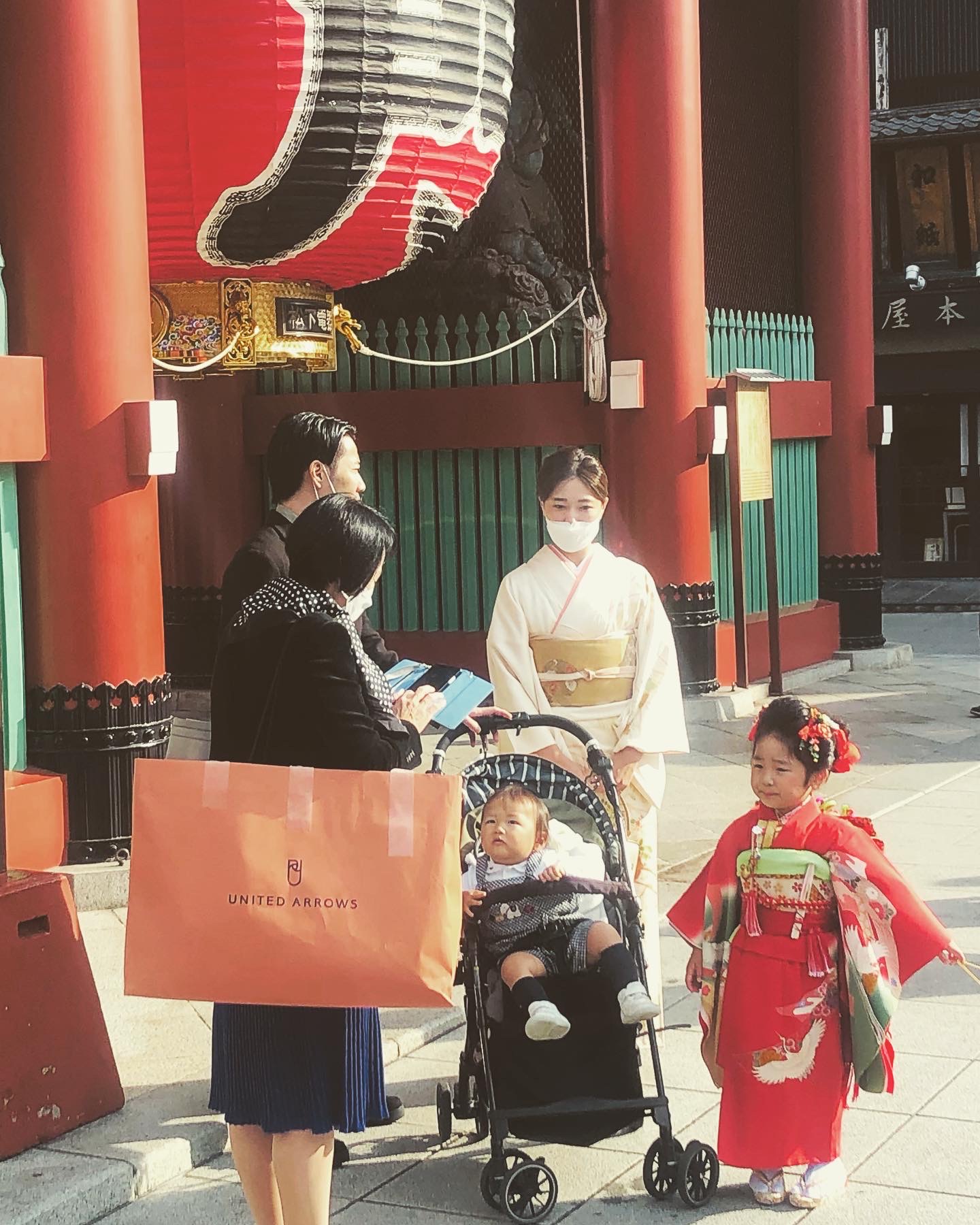 Famille japonaises habillée en kimono à Tokyo - Japon.